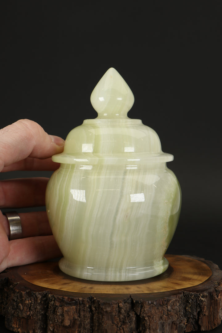 Green Onyx Jar TF1673