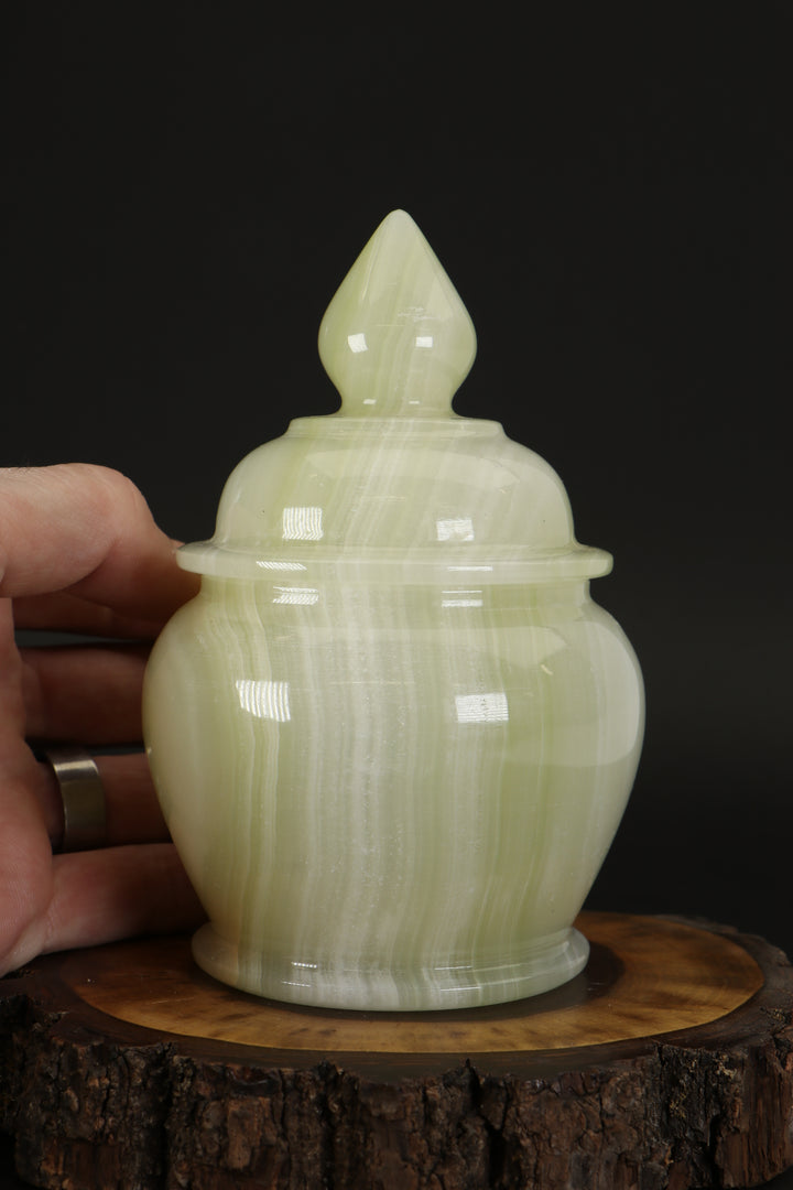 Green Onyx Jar TF1680