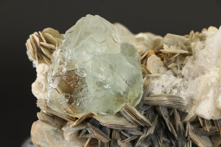 Green Fluorite Octahedron on Muscovite - Nagar, Pakistan DS417