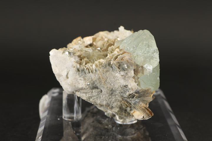 Green Fluorite Octahedron on Muscovite - Nagar, Pakistan DS417