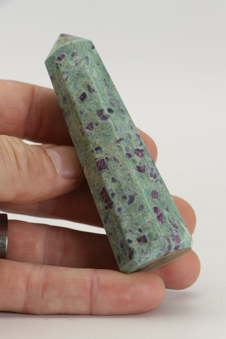 3.5" Ruby Fuchsite Tower TZ050