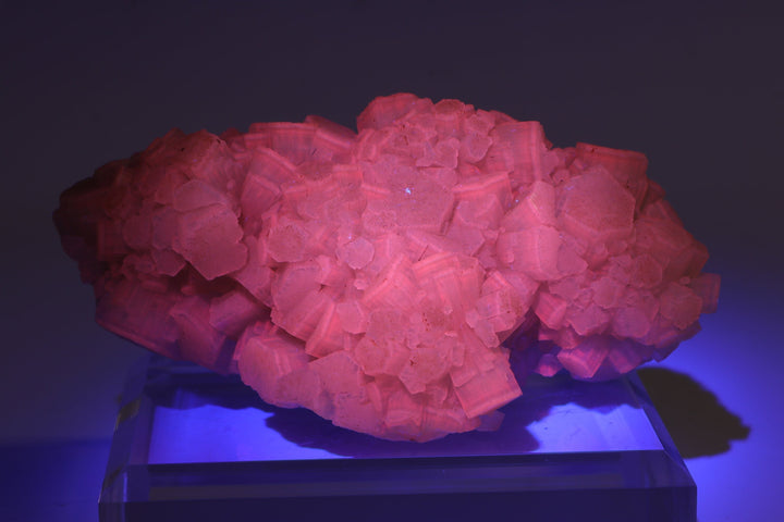 Fluorescent Aragonite Specimen - Giumentaro Mine DX3878