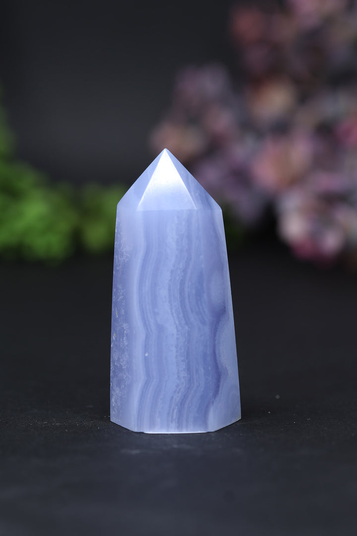 2.1" Blue Lace Agate Tower DD074