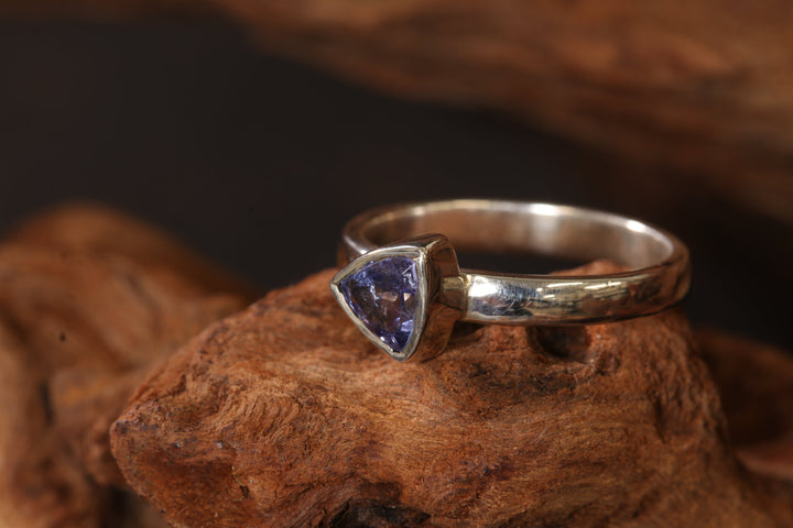 Tanzanite Ring Size 5 DM1455