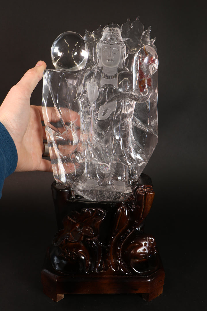 Quartz Quan Yin Carving DM226