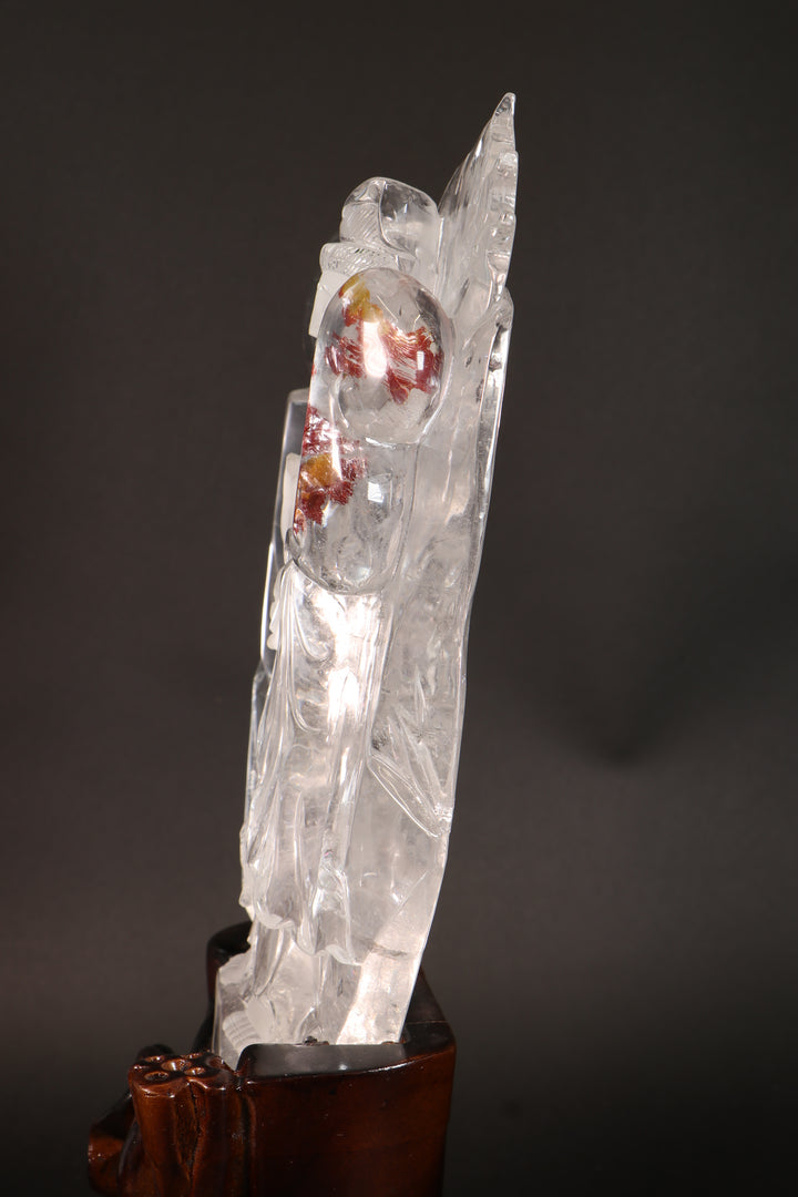 Quartz Quan Yin Carving DM226