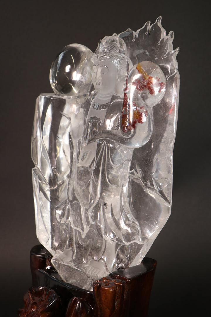 Quartz Quan Yin Carving DM226