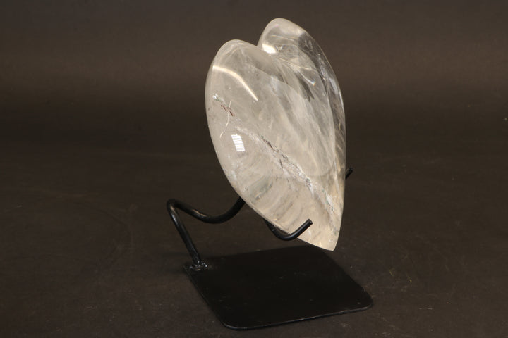 Quartz Heart on Metal Stand DM439