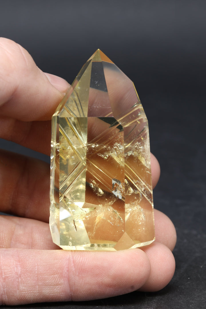 2.5" Fantasy Cut Lemon Quartz DN497