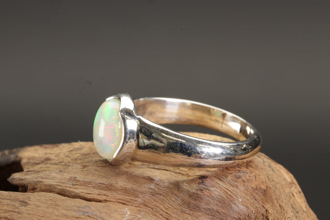 Welo Opal Ring Size 9.5