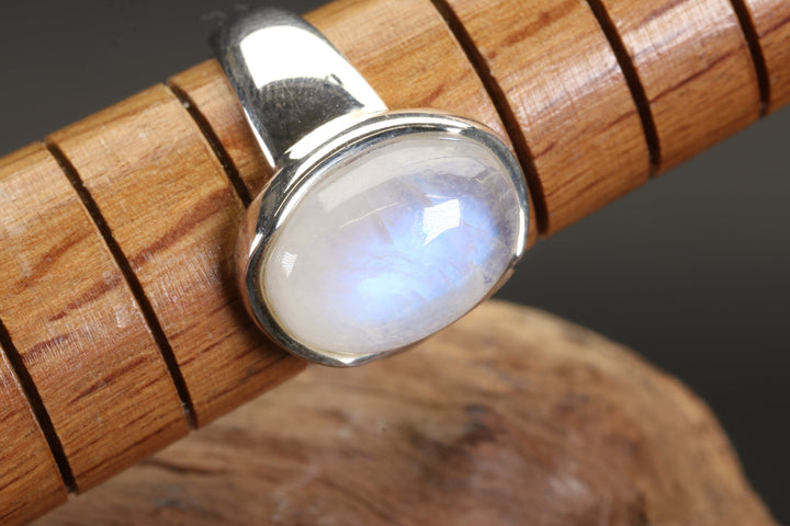 Moonstone Ring Size 6.75