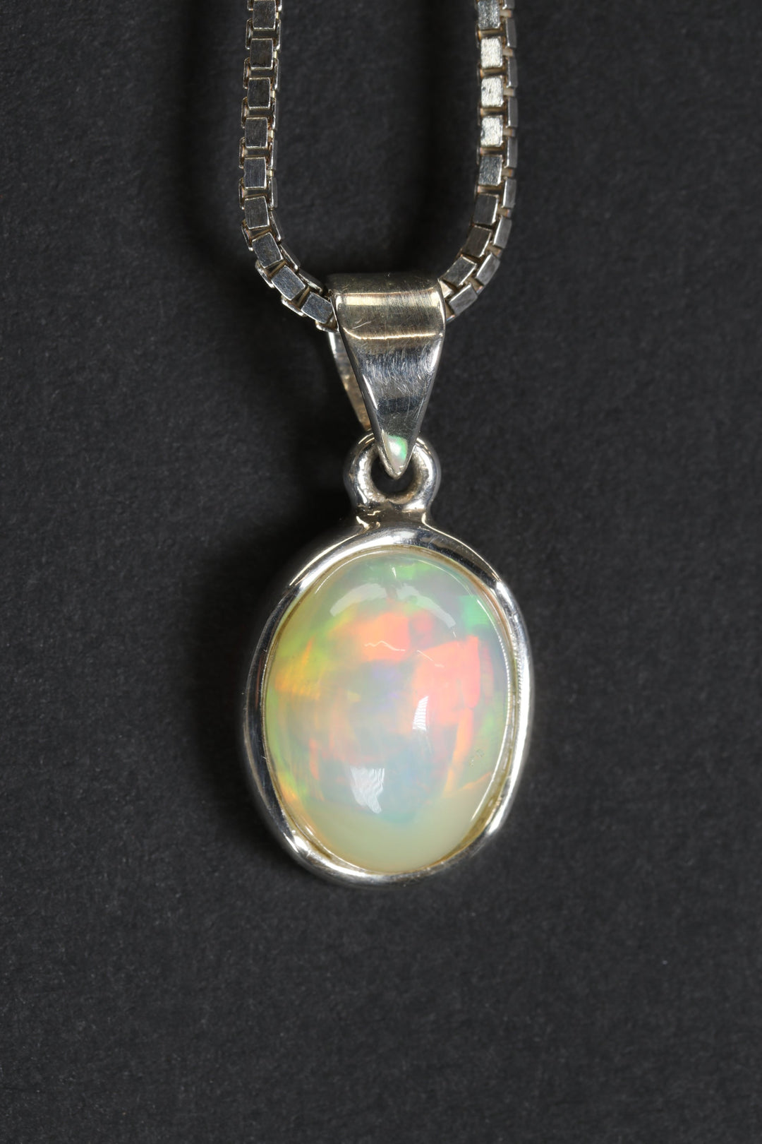 Welo Opal Pendant