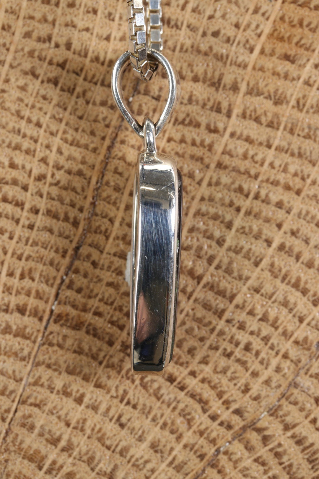 Ammolite Pendant