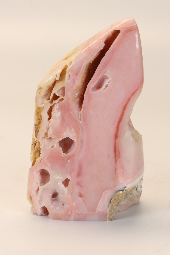 Peruvian Pink Opal Freeform DV116