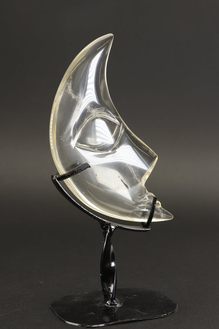 Quartz Crystal Moon on Stand DX1302