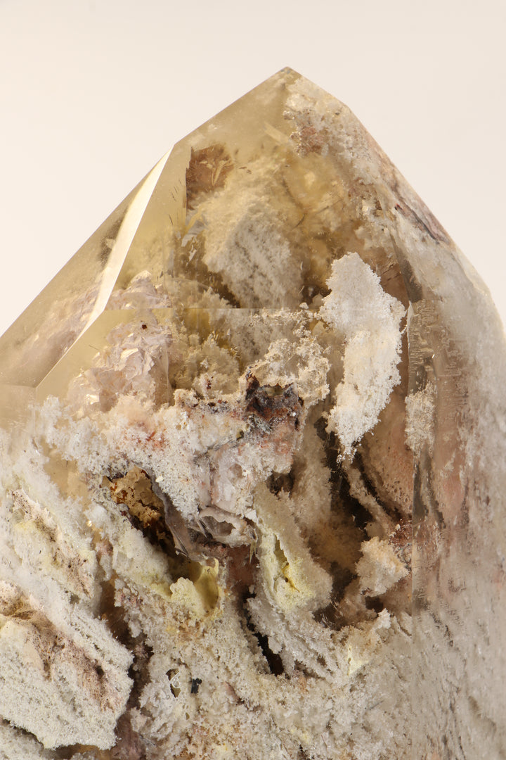 Giant Garden Quartz Point on Stand DX1809