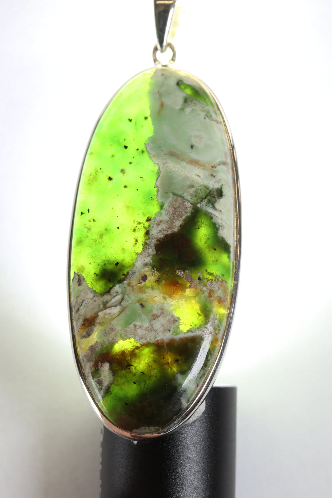 Chrome Chalcedony Pendant