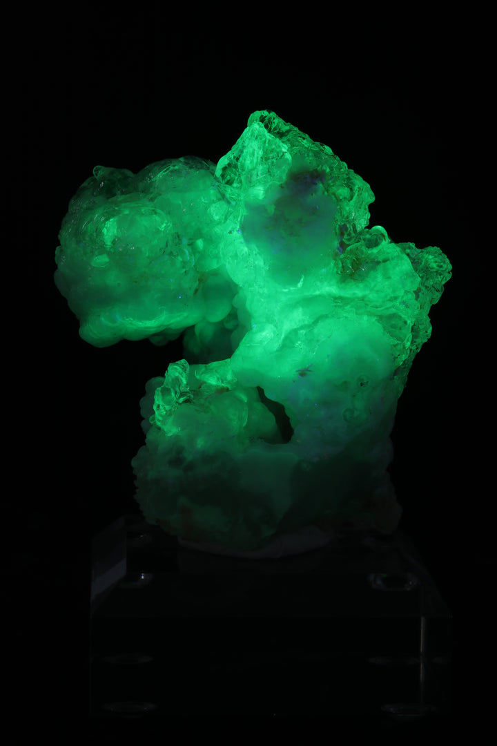 Mexican Hyalite Opal Specimen DX320