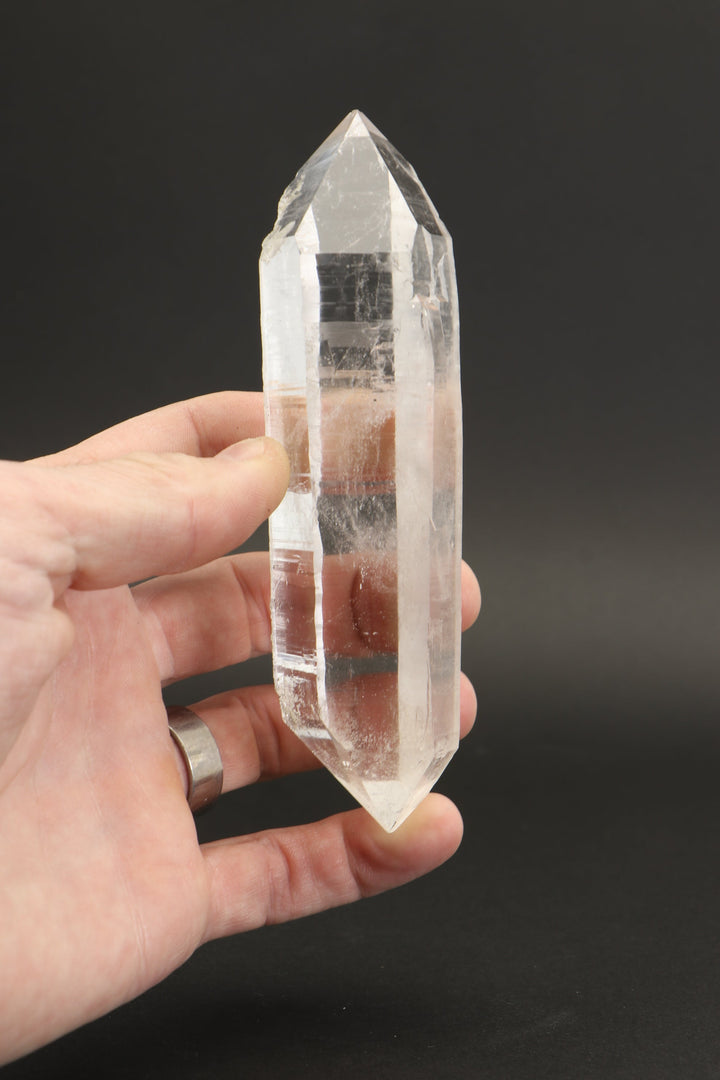 Double Terminated Quartz Crystal on Stand DX705