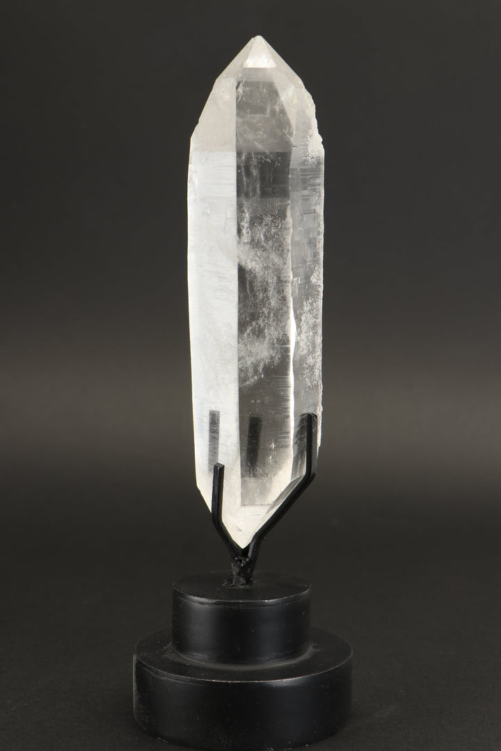 Double Terminated Quartz Crystal on Stand DX705