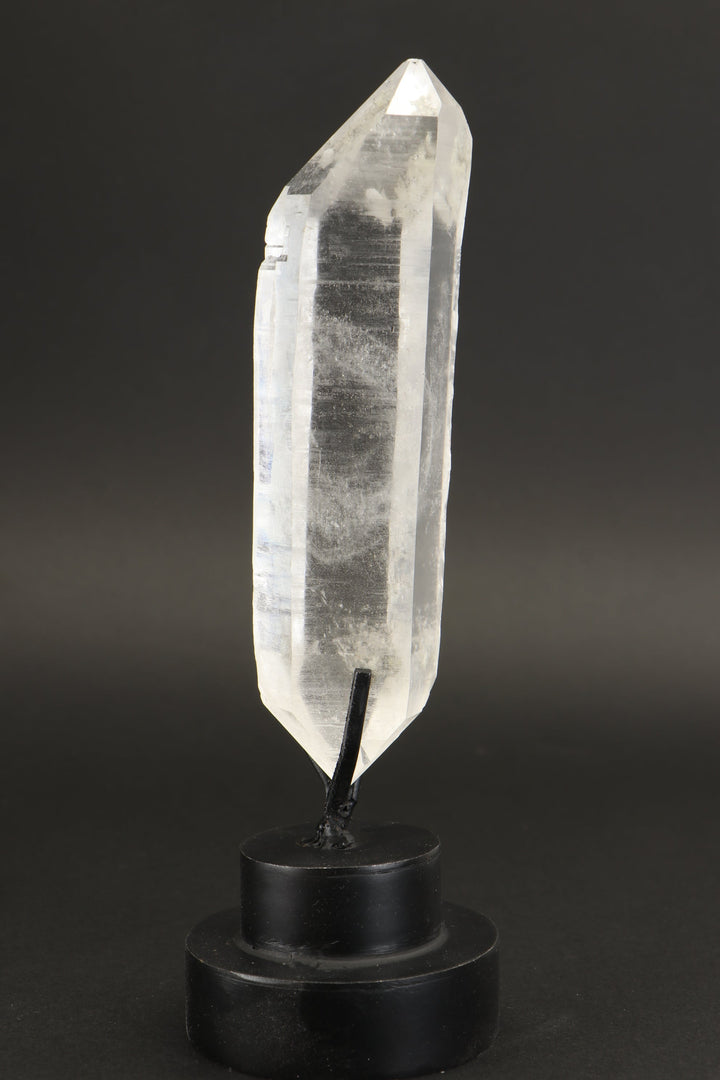 Double Terminated Quartz Crystal on Stand DX705