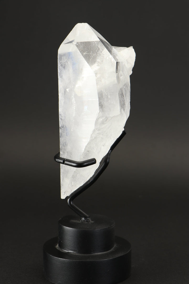 Penetrator Quartz Crystal on Stand DX706