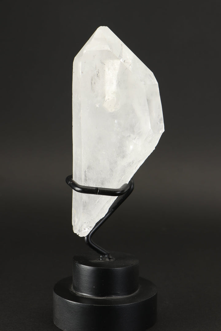 Penetrator Quartz Crystal on Stand DX706