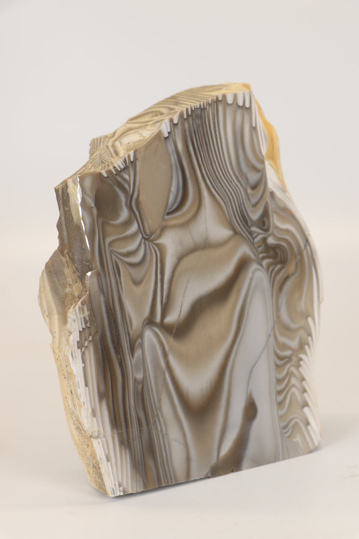 5.75" Polish Flint Freeform Display DX783