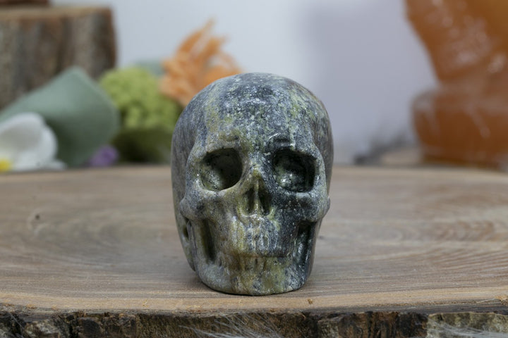 2" Hiso Jasper Skull