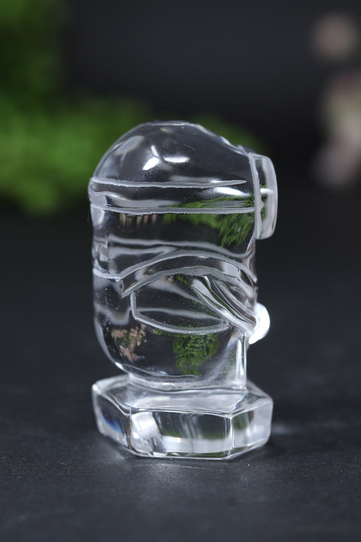 Quartz Crystal Minion Carving DD2605