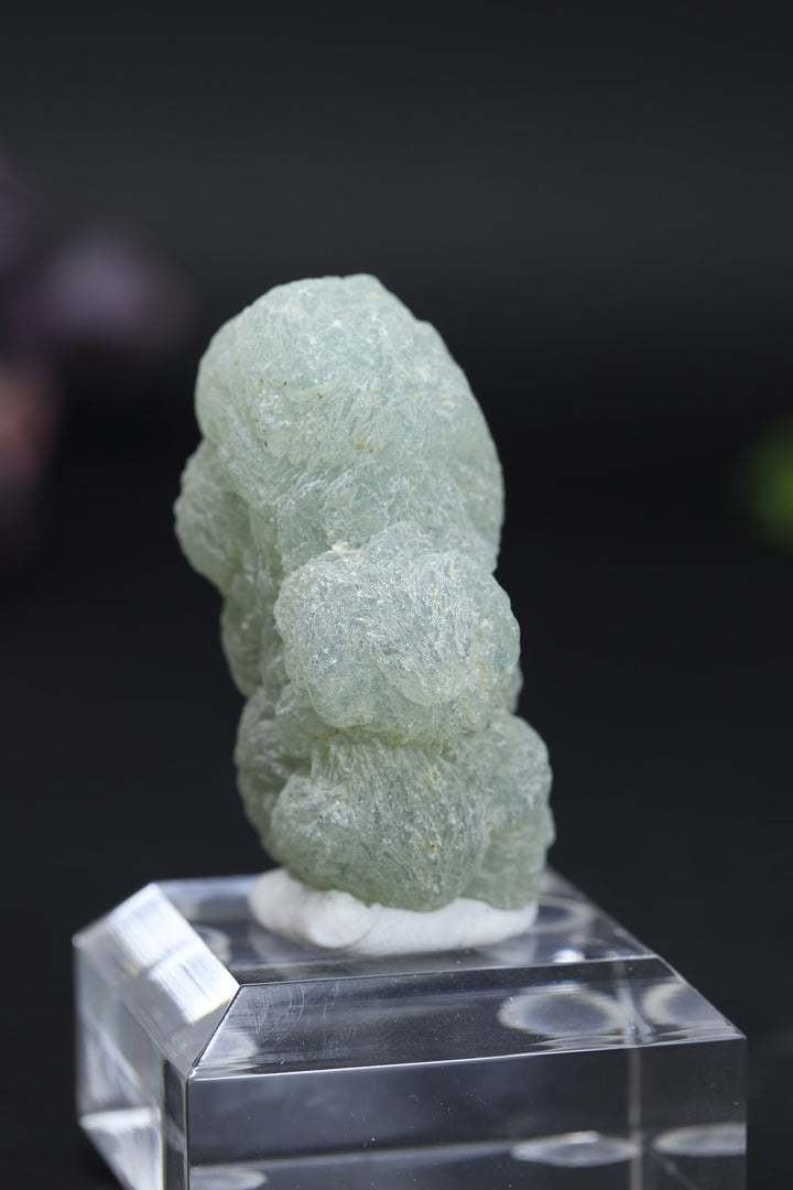 Prehnite on Epidote Stalactite DA967