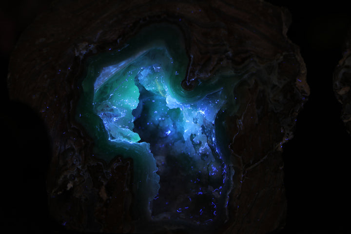 Dugway Geode Pair DD1636