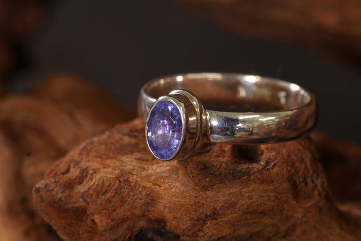 Tanzanite Ring Size 7 TD1384