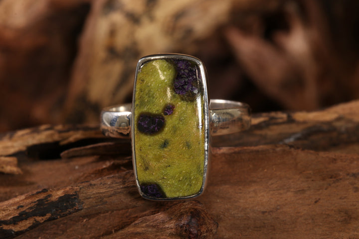 Atlantisite Ring Size 8 TD1408