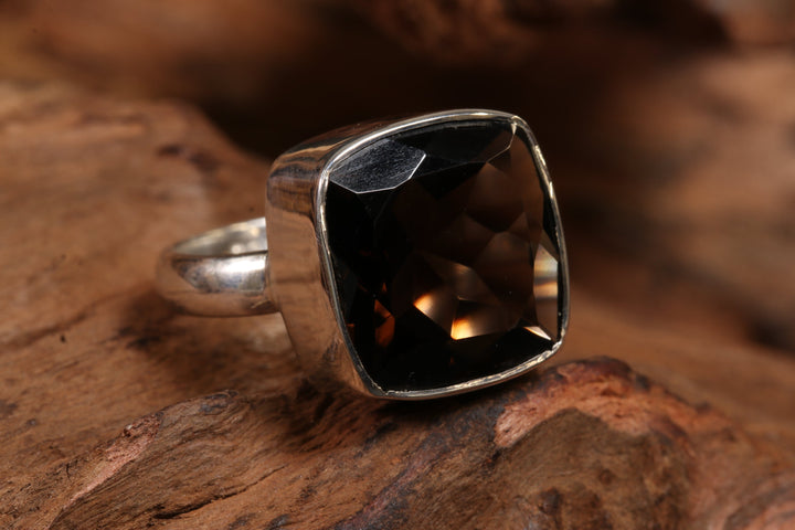 Smokey Quartz Ring Size 5 TD1433