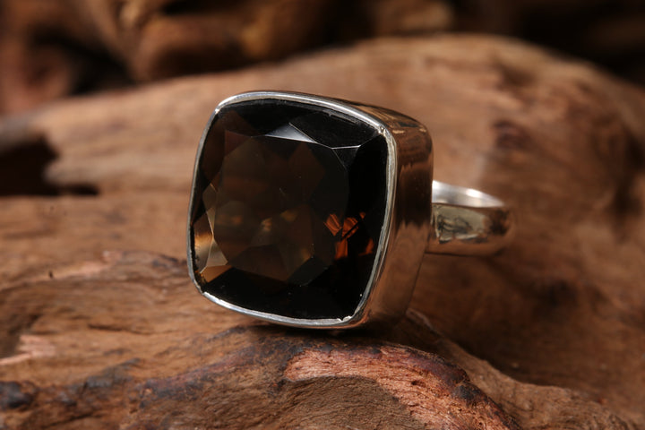 Smokey Quartz Ring Size 5 TD1433