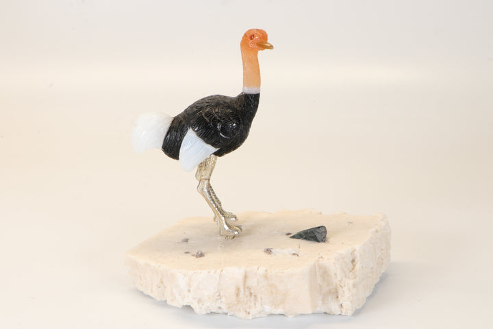 Ostrich Carving by Peter Muller TD234