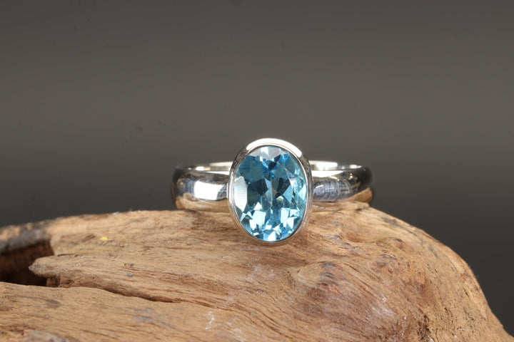 London Blue Topaz Ring Size 8