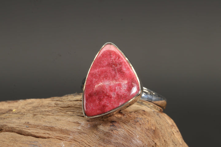 Thulite Ring Size 8