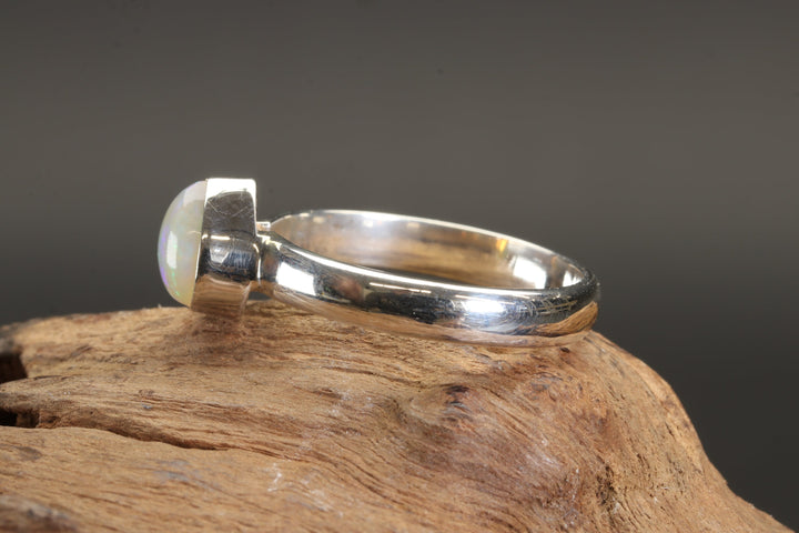 Welo Opal Ring Size 10