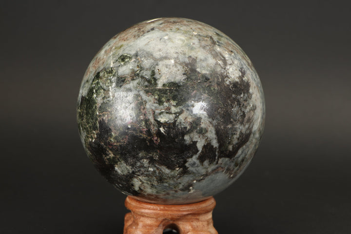 4" Hackmanite Sphere TF1901