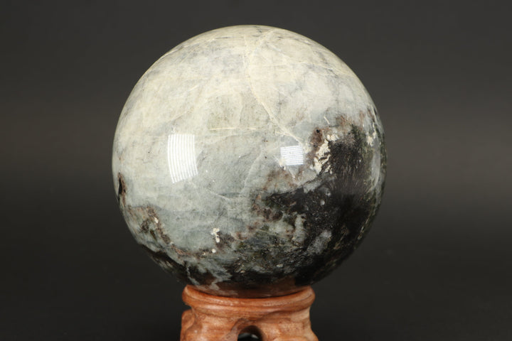 4" Hackmanite Sphere TF1901