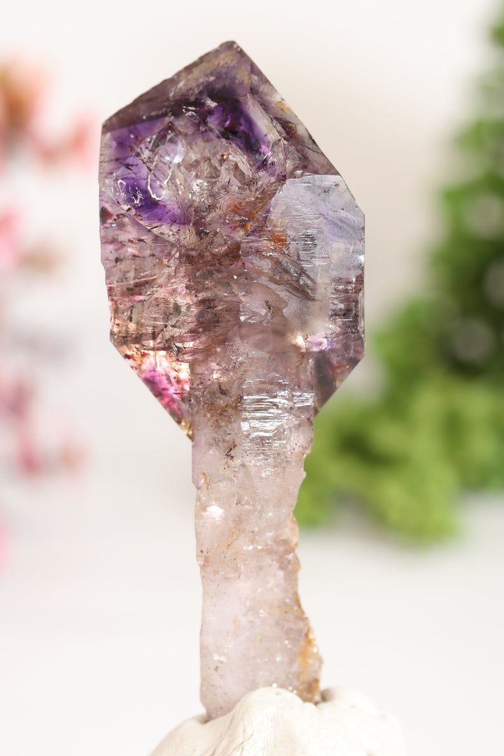 Shangaan Amethyst Sceptor with Moving Enhydro TU2959