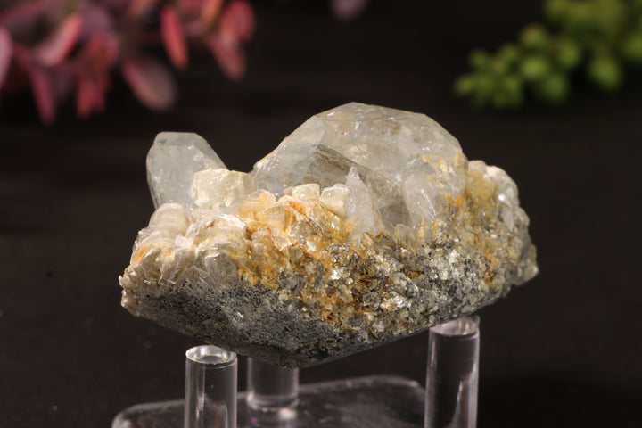 Aquamarine with Mica TU3804