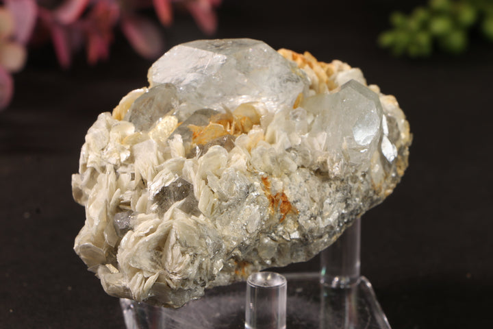 Aquamarine with Mica TU3804