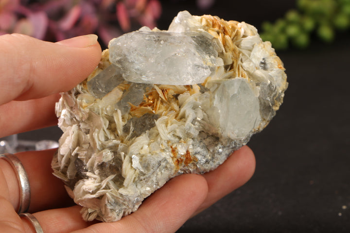 Aquamarine with Mica TU3804