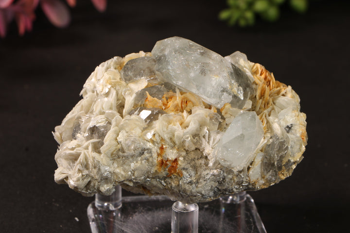 Aquamarine with Mica TU3804