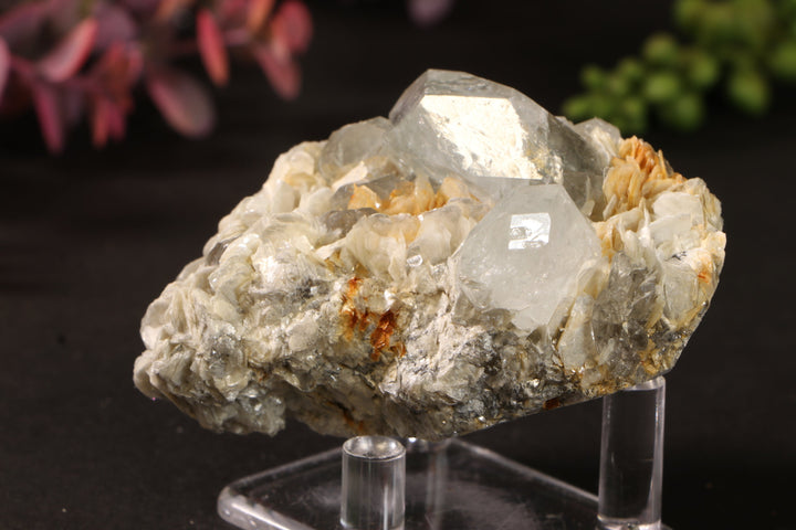Aquamarine with Mica TU3804