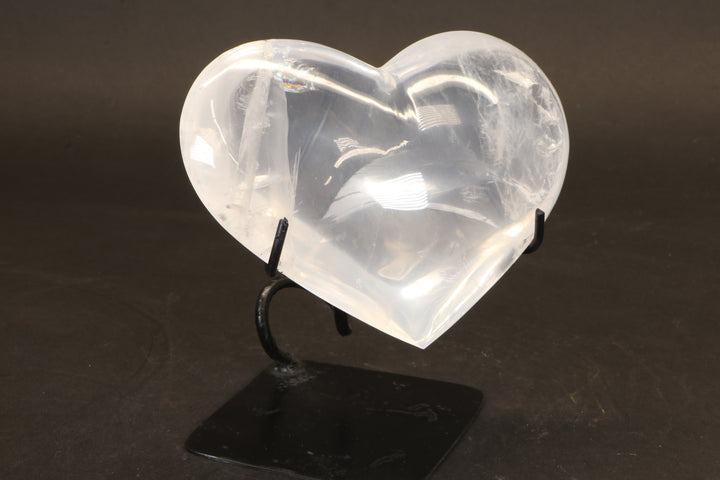 Quartz Heart on Metal Stand TU520