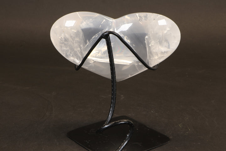 Quartz Heart on Metal Stand TU520